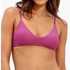 Kayla Li Bikini Bralette Top
ViX Swimwear in color lotus 🪷